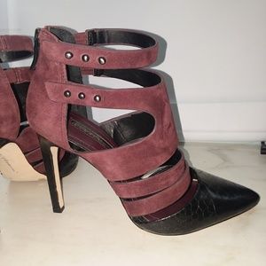 BCBGeneration shoes woman hell sz 5 1/2 or 35 1/2